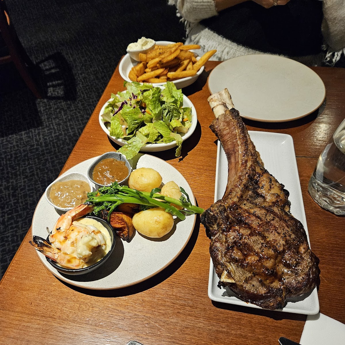 Graziers Grill House At The Stamford Photos 2